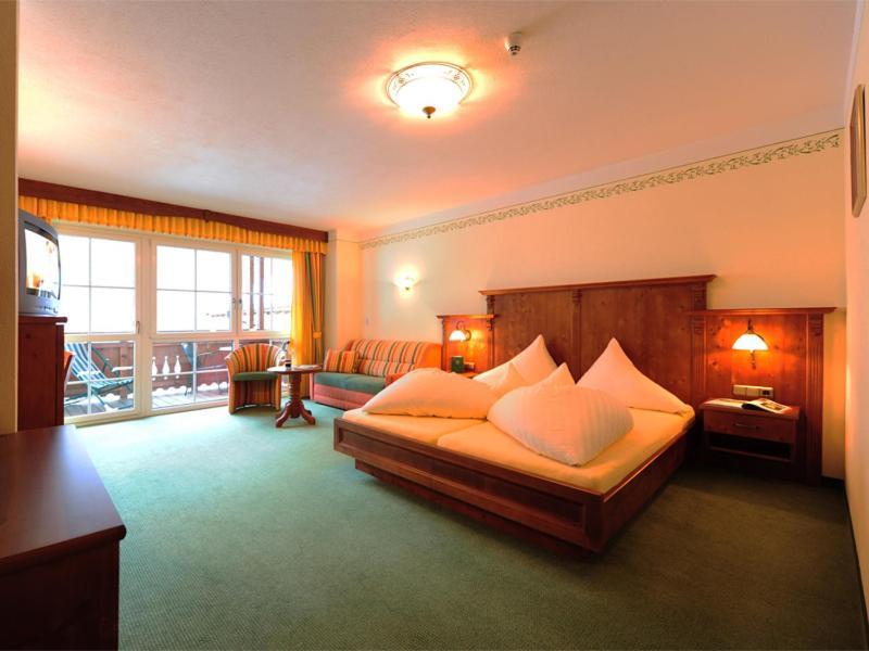 Hotel Dorfstadl Капл Екстериор снимка
